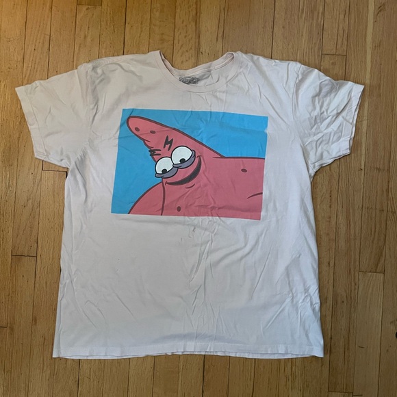 Graphic Tee Bundle size XL - Picture 3 of 3